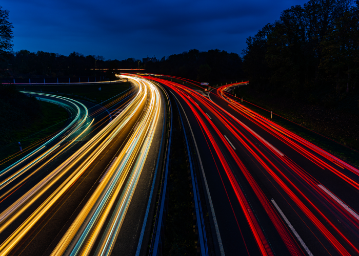 traffic-with-long-exposure-light-trails-cars 1